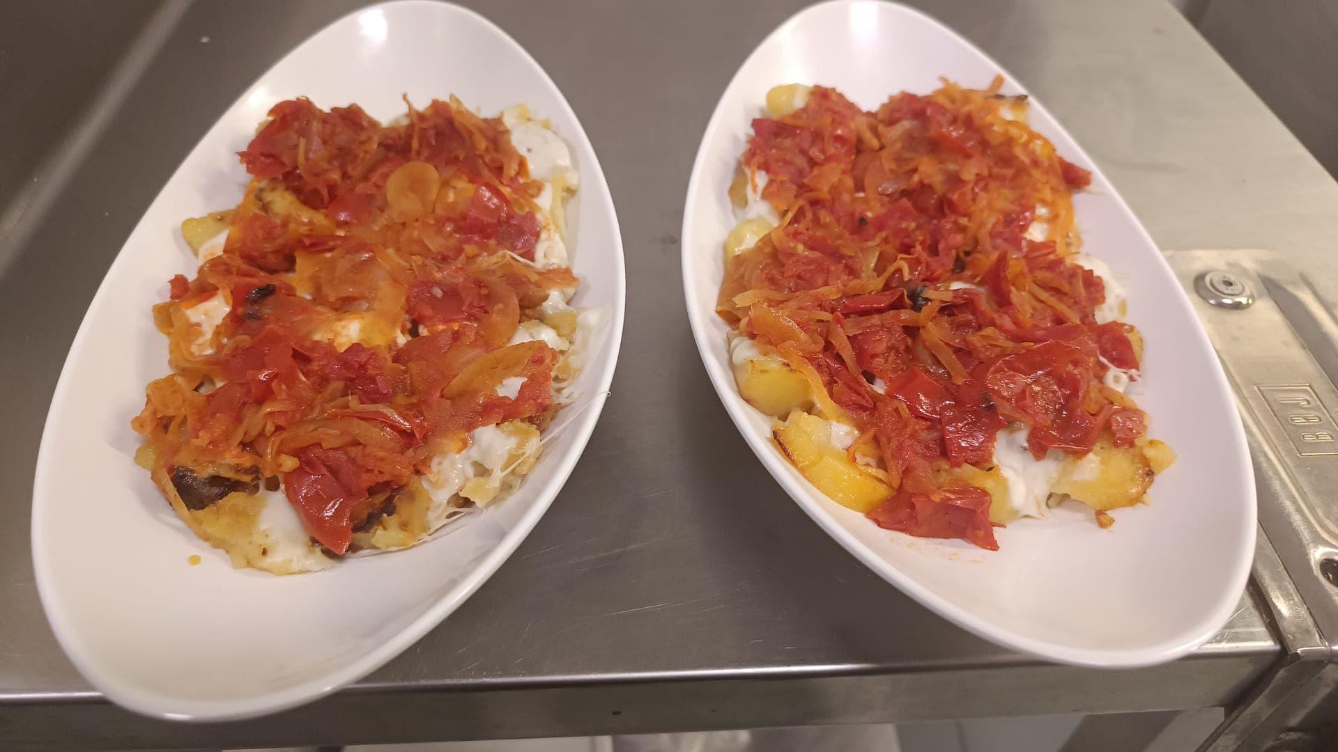 Vastate con cipolla e pomodoro
